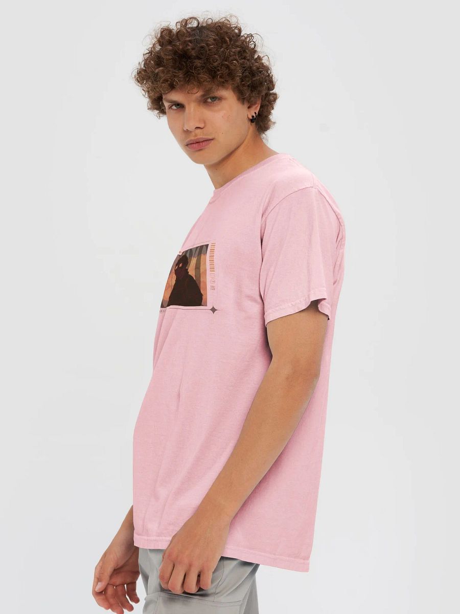 Silhouette T-Shirt (Graphic) product image (24)