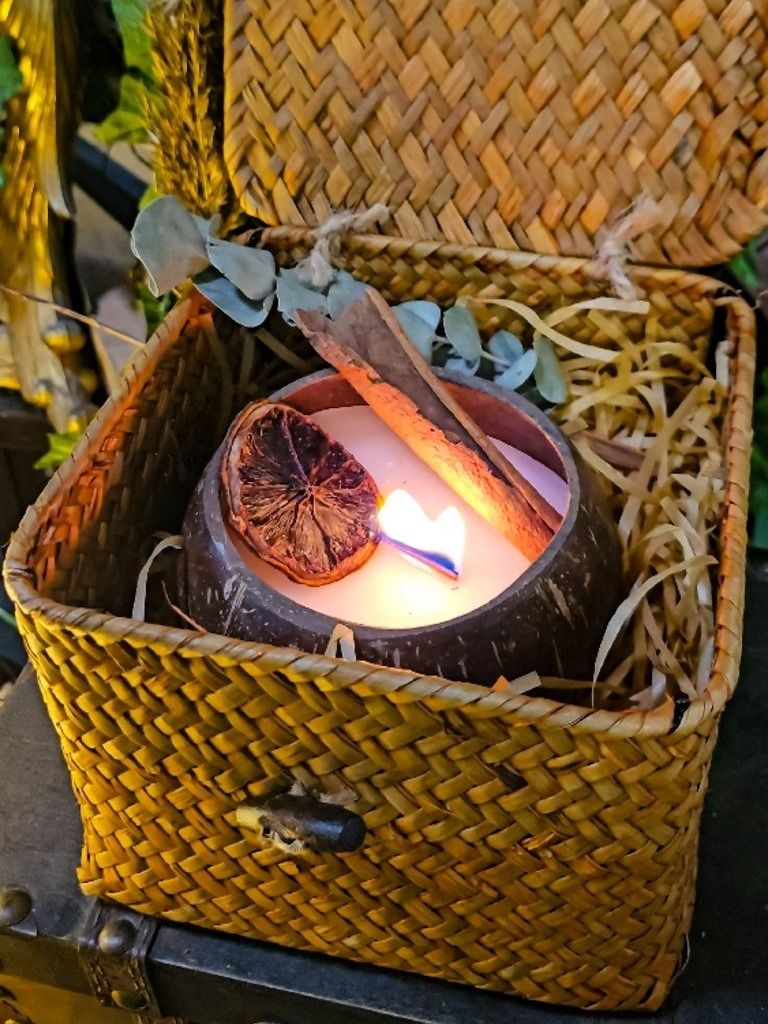 The Armored Kingdom Eternal Ember Medieval Candle - Subtle Ocean Breeze Scent product image (5)