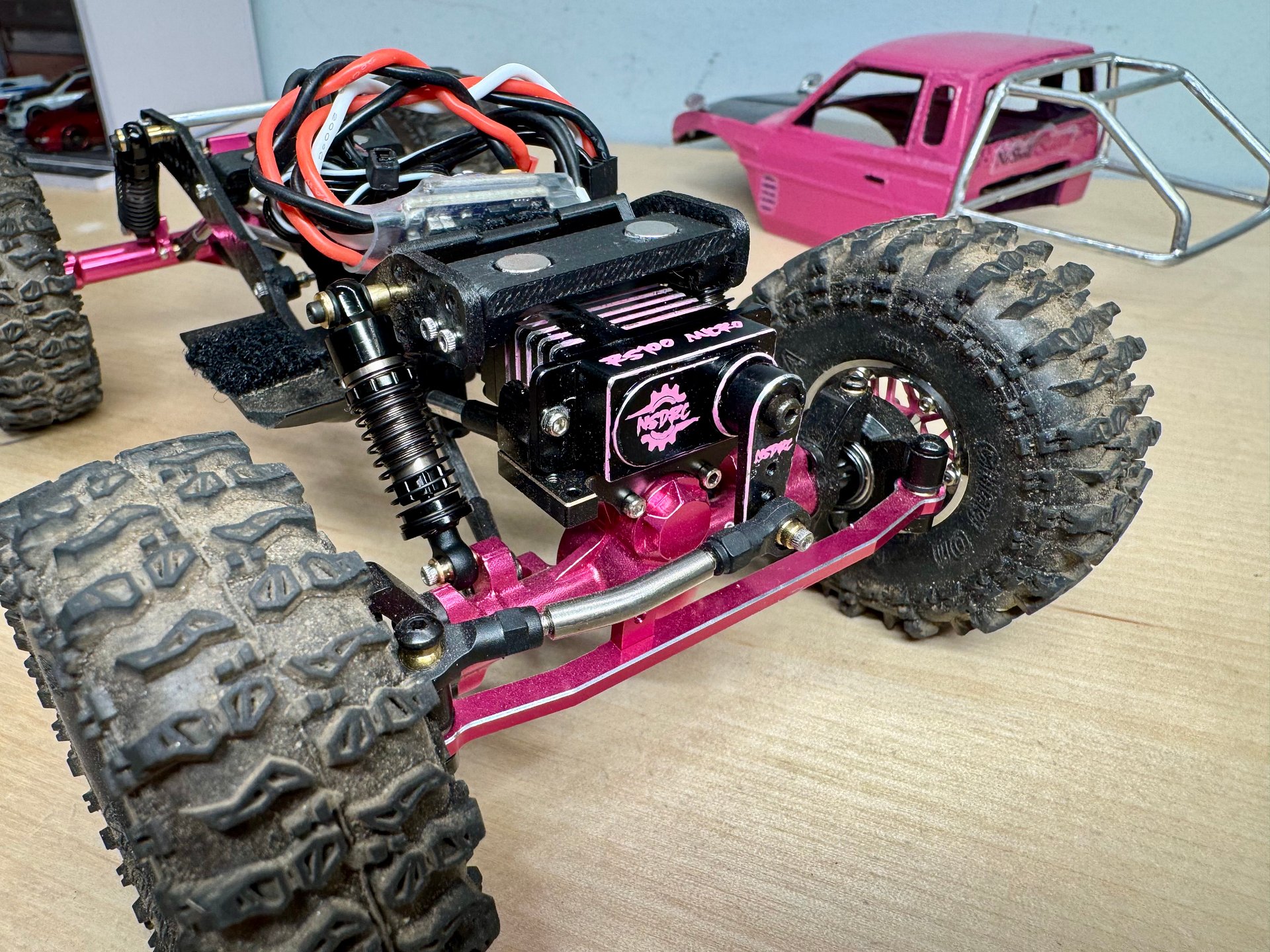 Scx24 Datsun "Breast Cancer Awareness" product image (5)