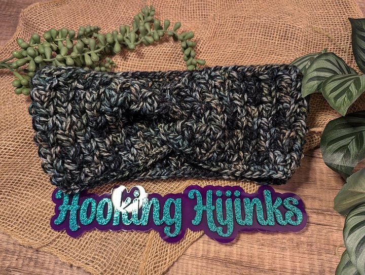 Meadow Ear Warmer - Dark Green Varigated product image (1)