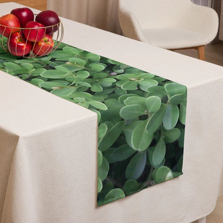 "Green Leaf" Table Runner product image (2)