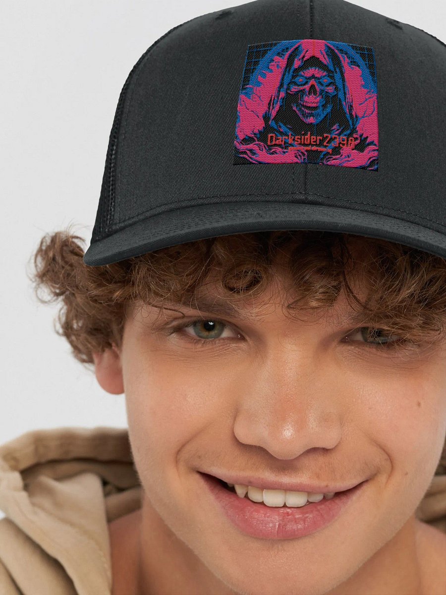 darksider trucker hat product image (8)