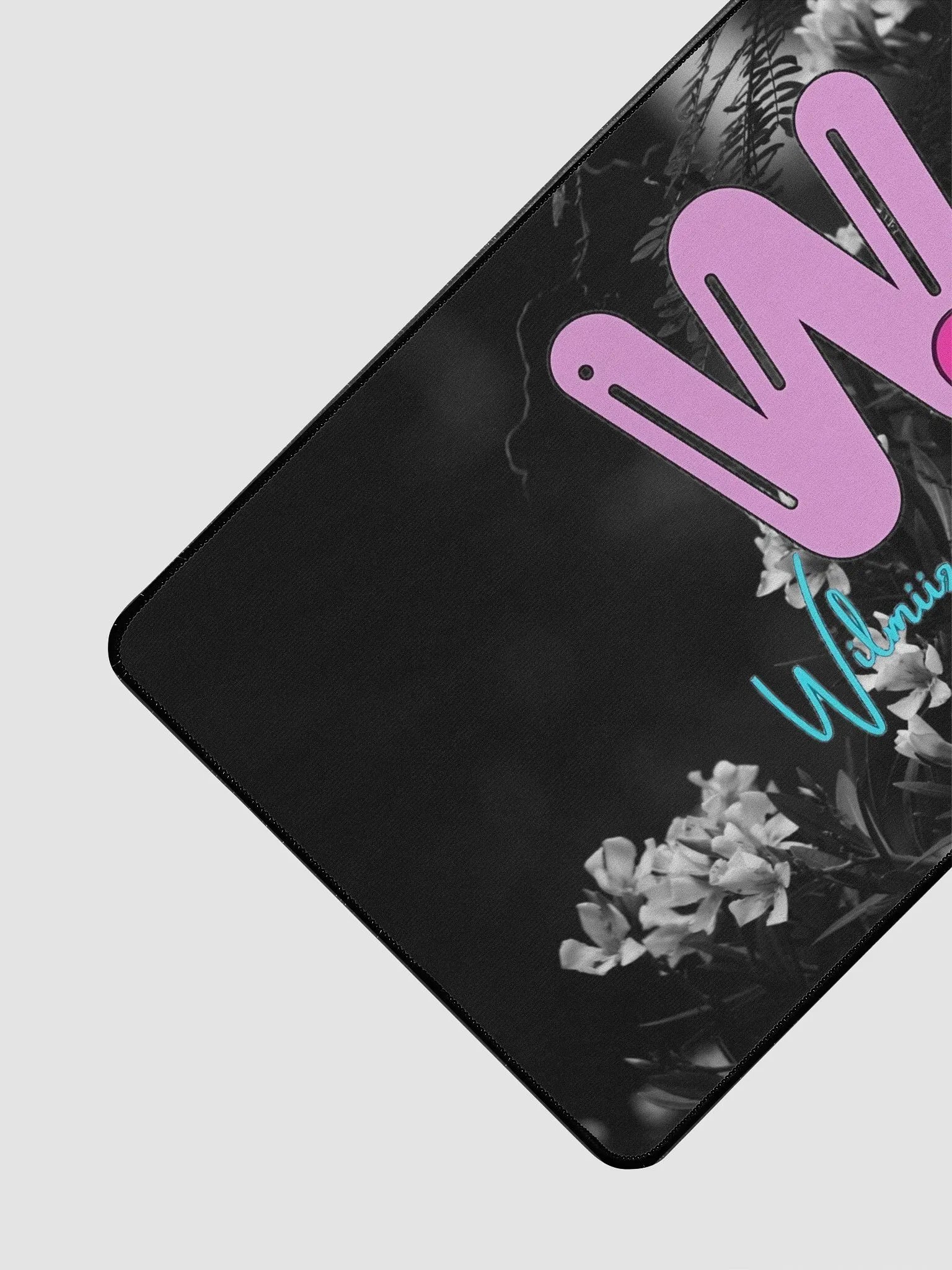 W mousepad product image (3)