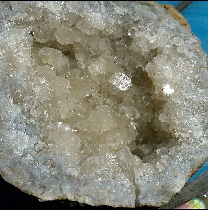 1 Pc. ☆ Quartz Druzy Geode Half Raw Specimen product image (2)