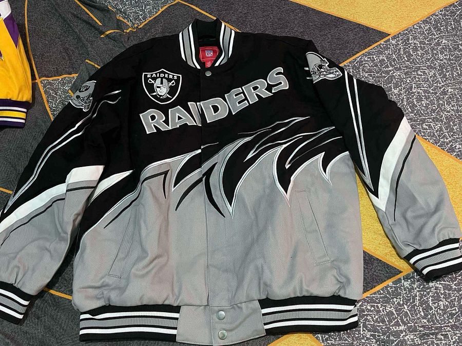 NFL RAIDER Double Stooth Denim Jacket ( Limited to 1pc only / Size - L ) product image (2)