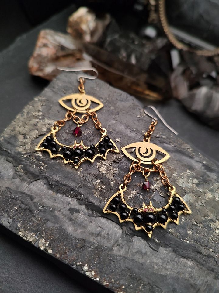 Earrings Bats - Golden Batty Eyes product image (1)