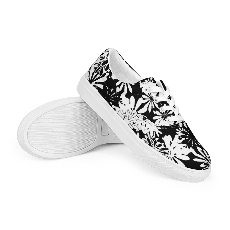 Barely Azaleas, canvas lace up shoes product image (12)