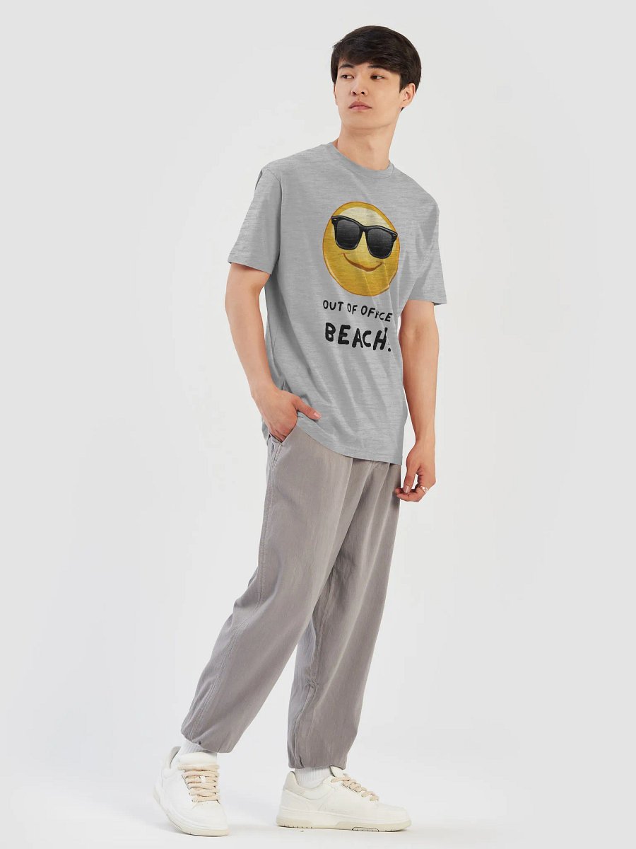Sunny Vibes Sunglasses Tee product image (18)