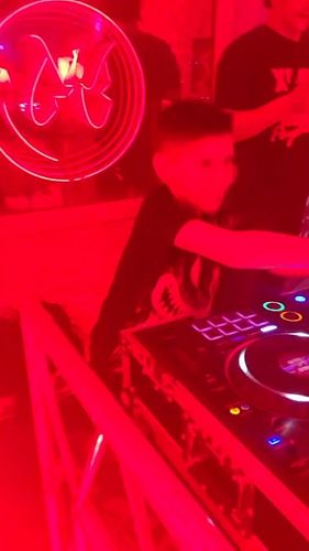 Another one from the awesome @rudeawakenings23 at @akedo_bar 

Fantastic little intimate Techno gig at the coolest little ven...
