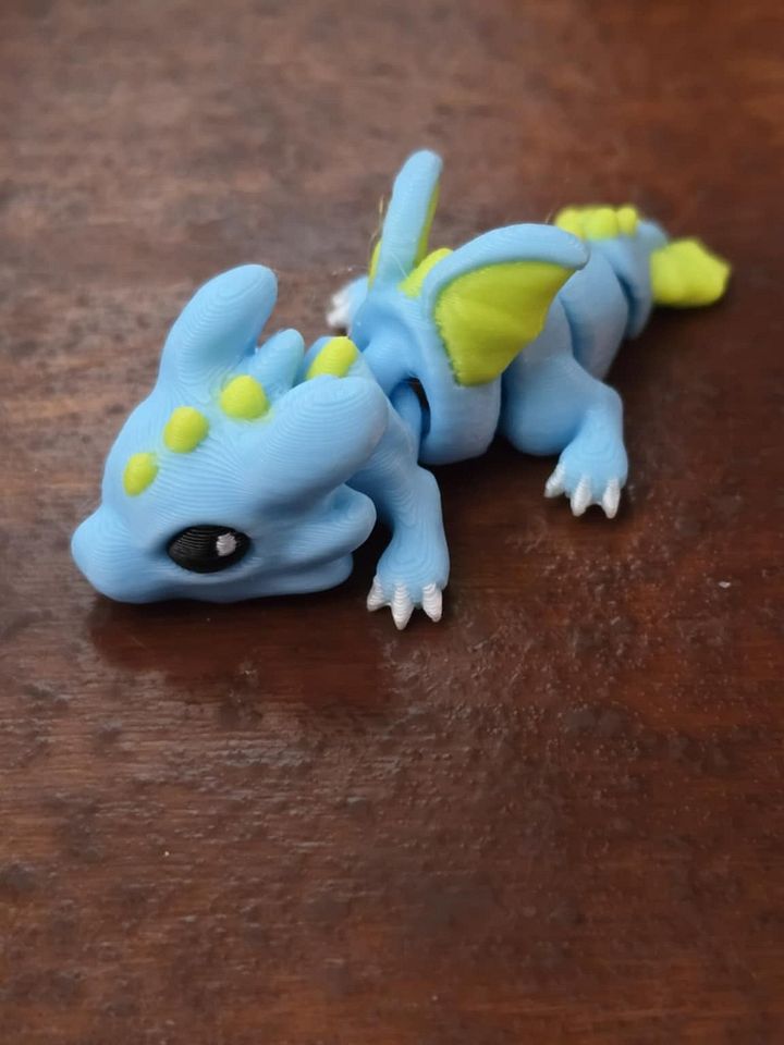Green and Blue Hatchling Dragon 🐑 product image (1)