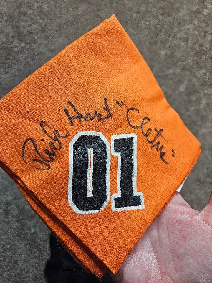 Handkerchief signed by Rick Hurst from Dukes of Hazard product image (1)