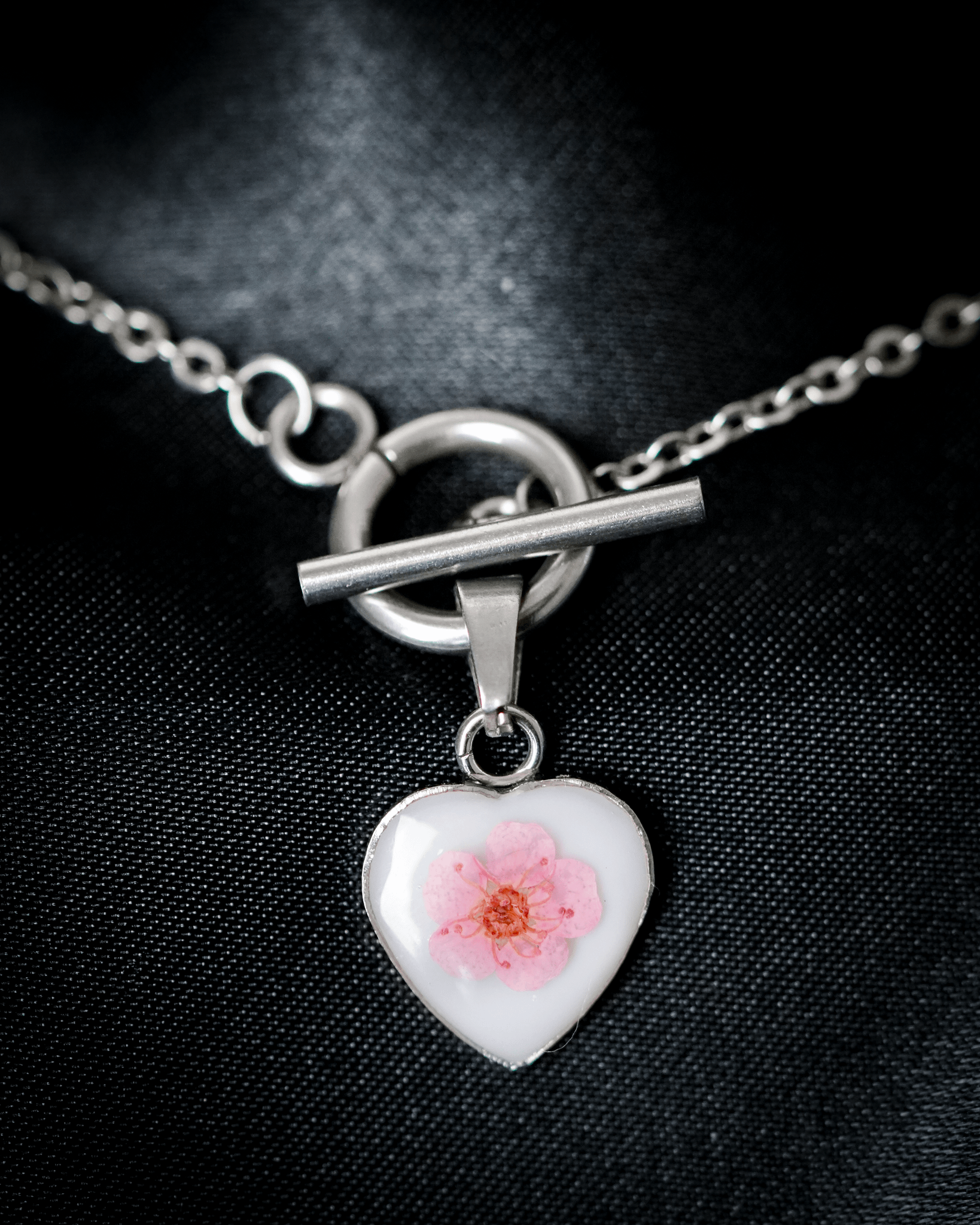 Pink Forget-Me-Not Heart Necklace product image (1)