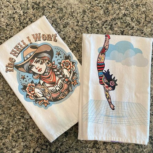 🎉Newest and latest and greatest! 🎉
Our two best sellers in a set of gorgeous kitchen tea towels. 100% cotton - 20x28 - soft a...