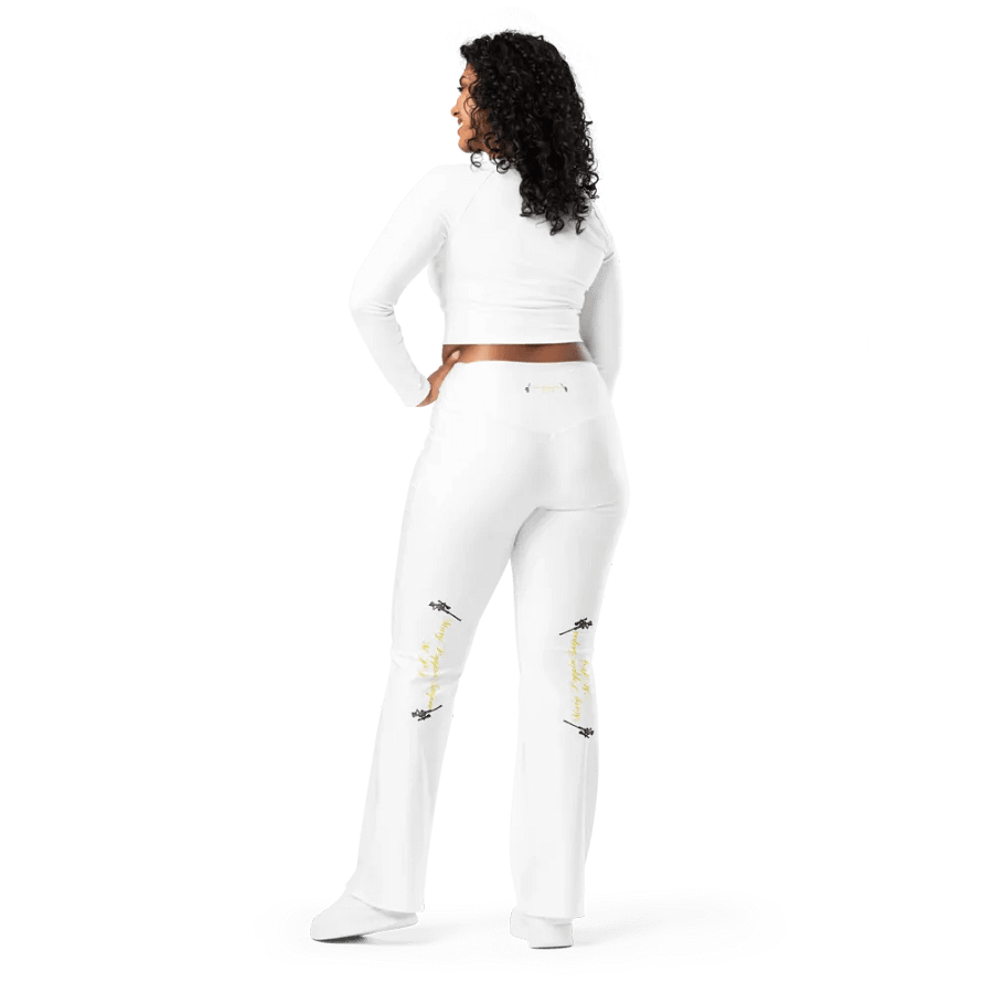 Symmetry Fusion Flare Leggings product image (4)
