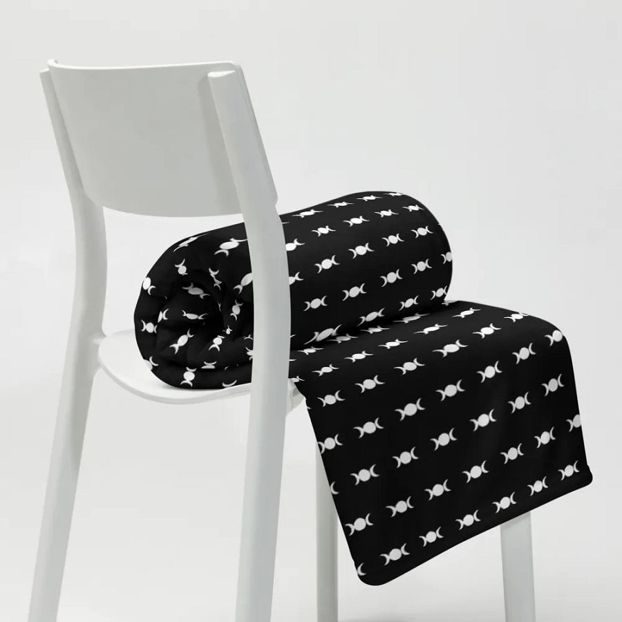 Moon Phases Blanket product image (20)
