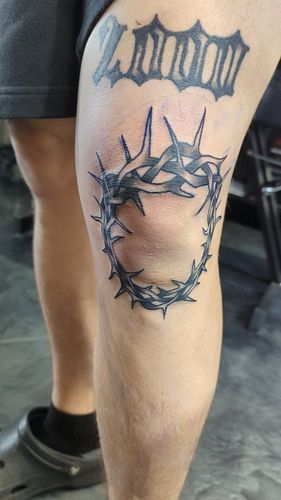 Got to do my first knee tattoo for my nephew! It was interesting to work around but so happy with how it turned out!

#tattoo...