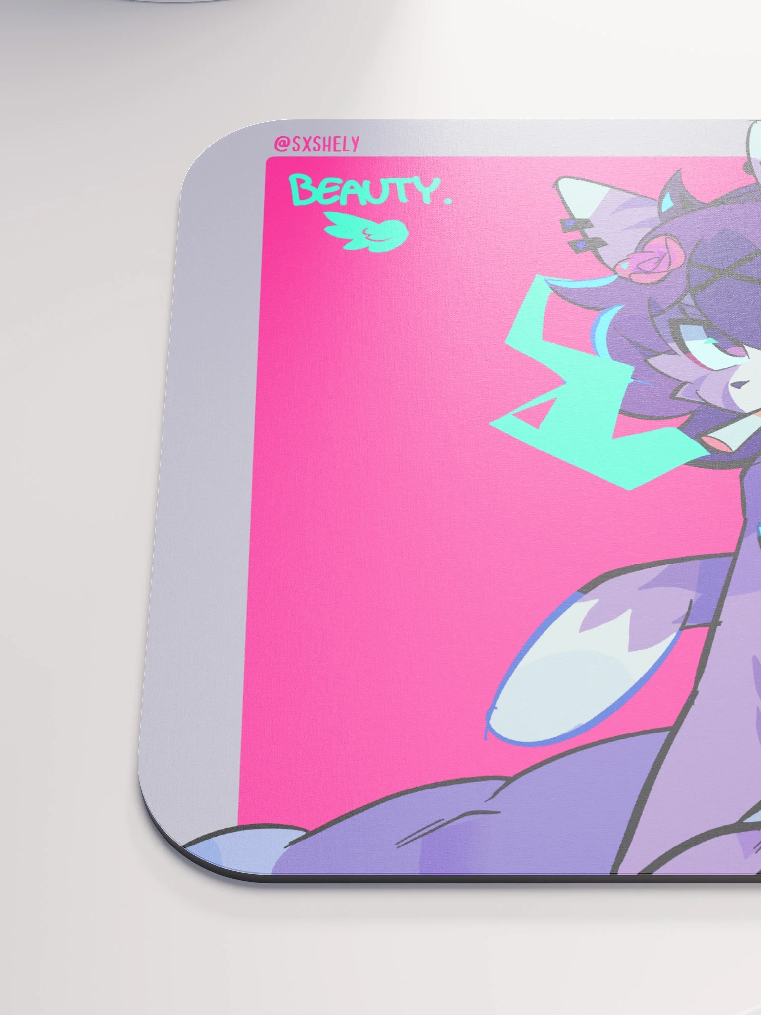 RAVEN BEAUTY MOUSE PAD product image (6)