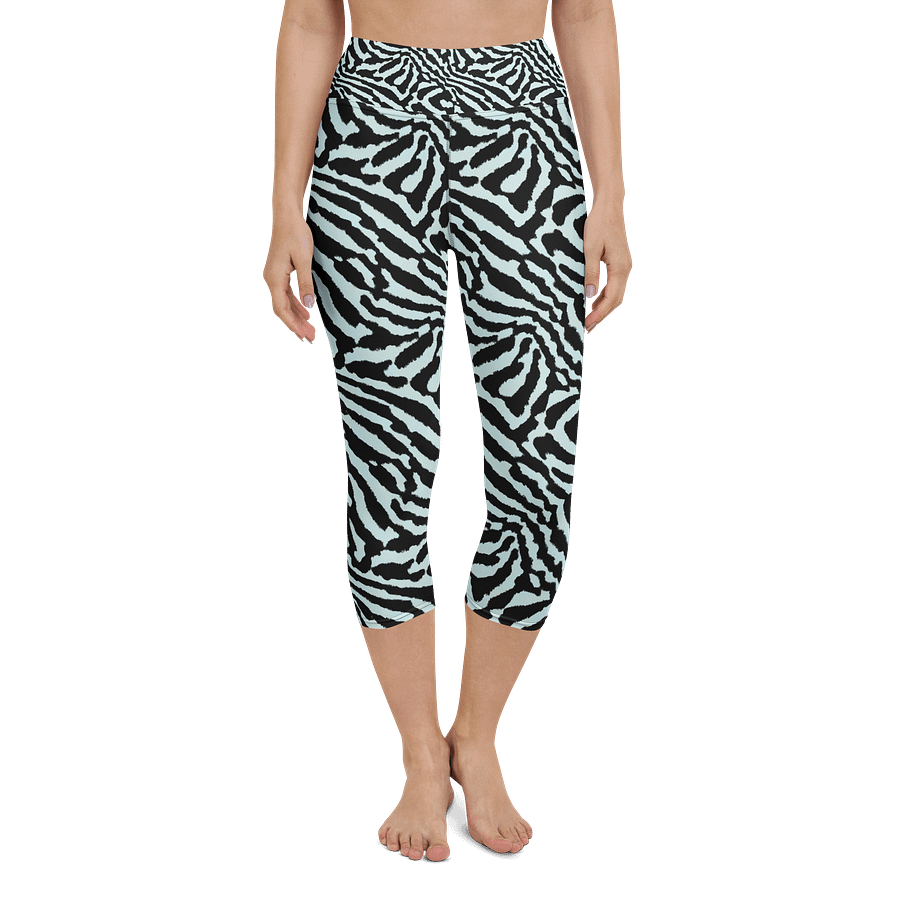 Blue Zebra Capri Leggings product image (4)