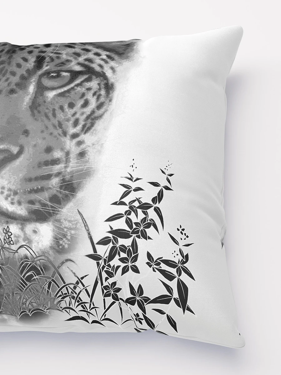 Beautiful Leopard Pattern Pillow product image (3)