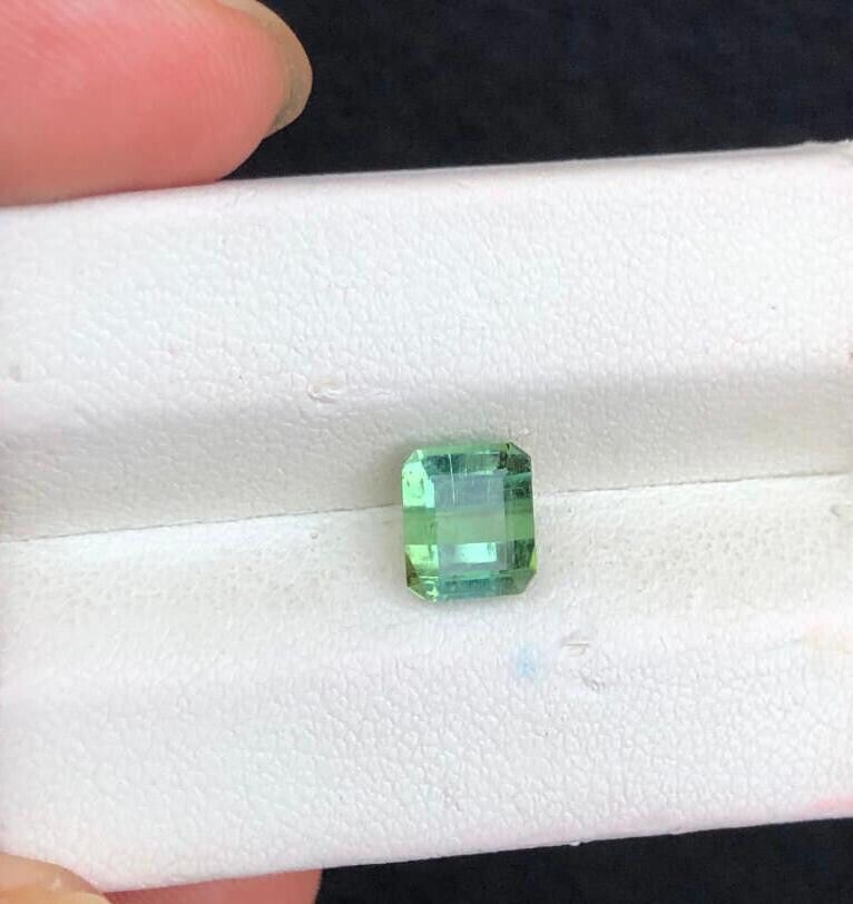TOURMALINE APPLE GREEN COLOR FOR RING FATHER'S DAY & BIRTHDAY GIFT, 2 CARAT product image (1)