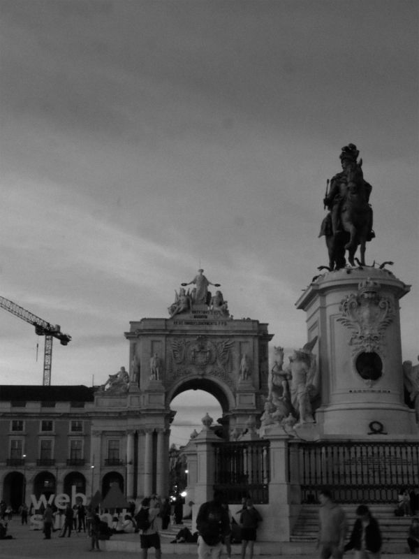 Arco with King Jose - Black & White Photo product image (1)