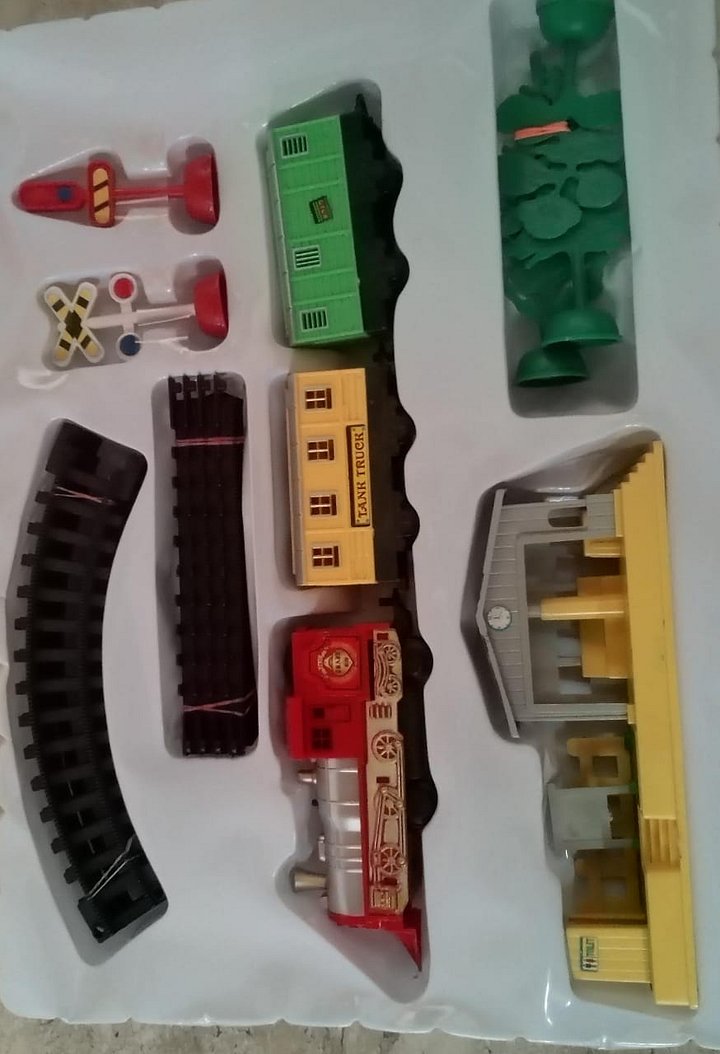 TRAIN TRACK PLAY SET product image (2)