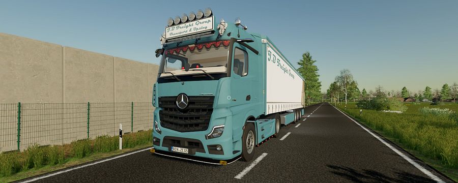 [FS22] J.B Freight Group Mercedes MP5 product image (3)