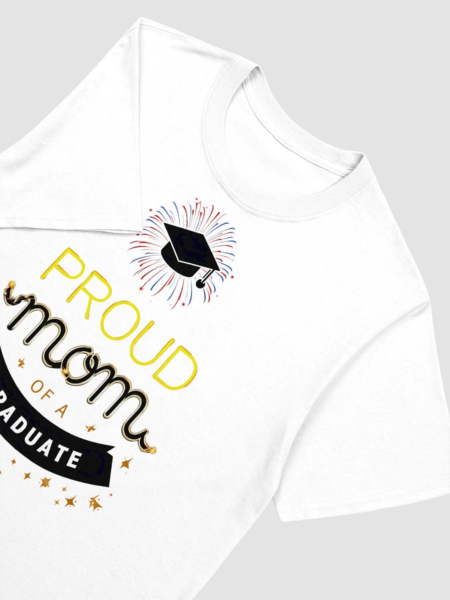 Proud Mom of a Graduate T-Shirt product image (11)