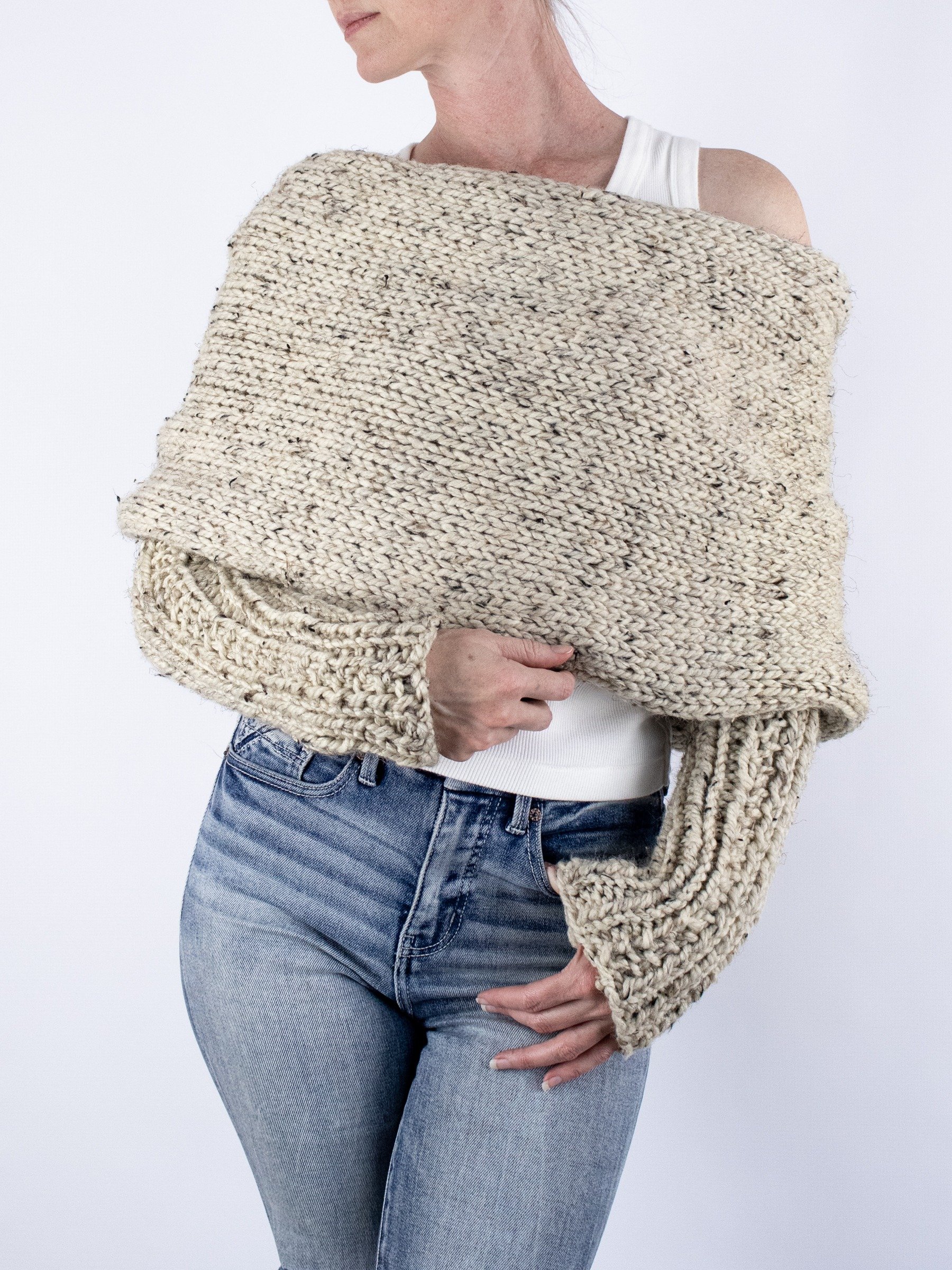 Chunky Knit Sweater Scarf Knitting Pattern PDF - Apricity product image (2)