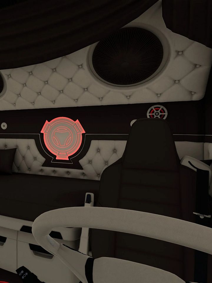 13Variants InteriorPack Normal cabin S&R product image (1)