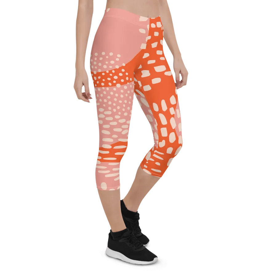 Flowing Organic Dreams Capri Leggings product image (6)