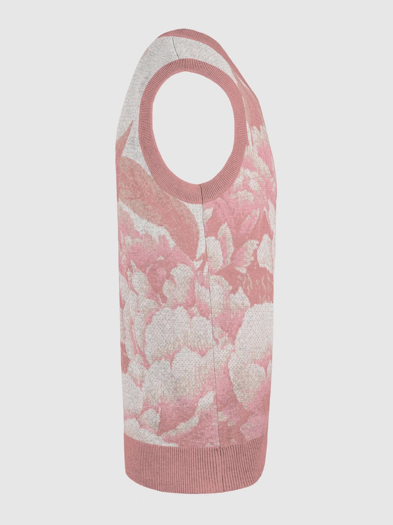 Floral Bliss Coral Knitted V-Neck Vest product image (24)