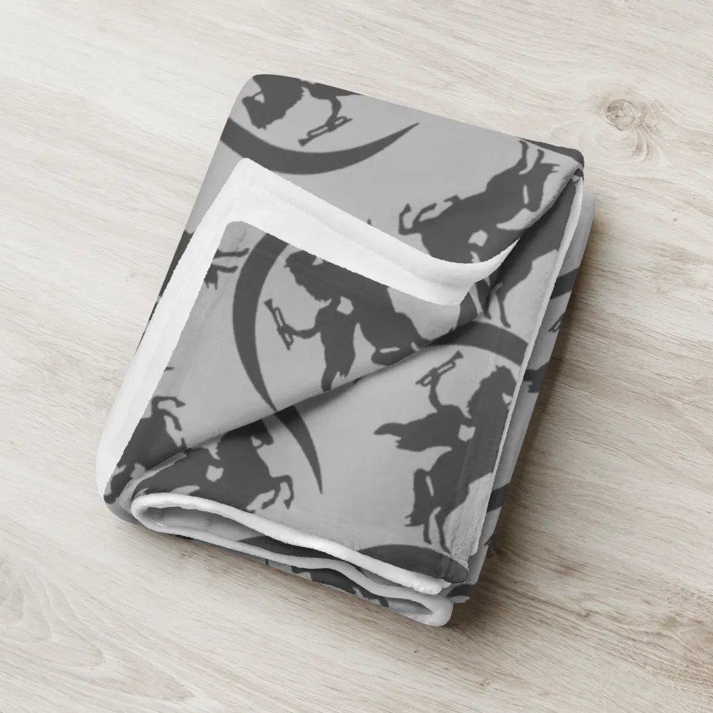 Rogues Hollow Throw Blanket product image (6)