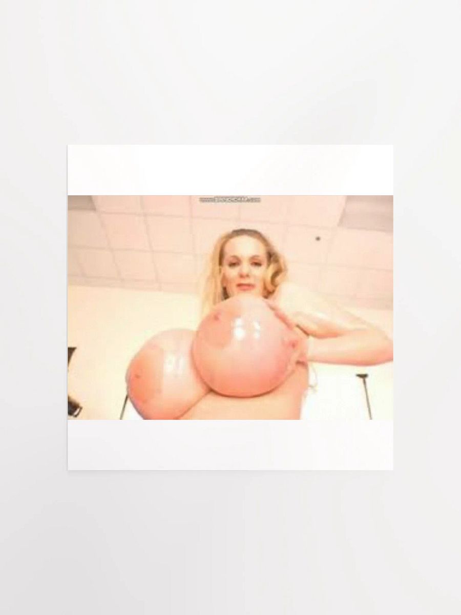 HAPPY OILY WOMEN product image (2)