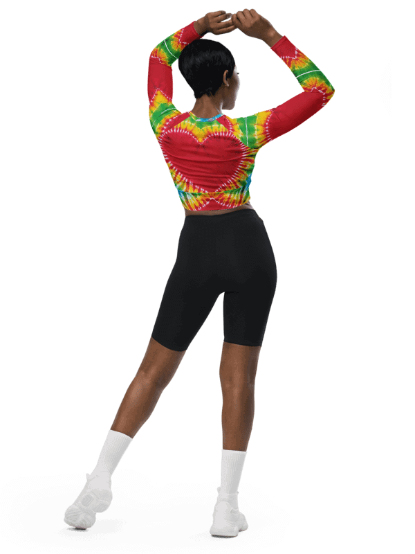 Rainbow heart tie dye crop top product image (5)