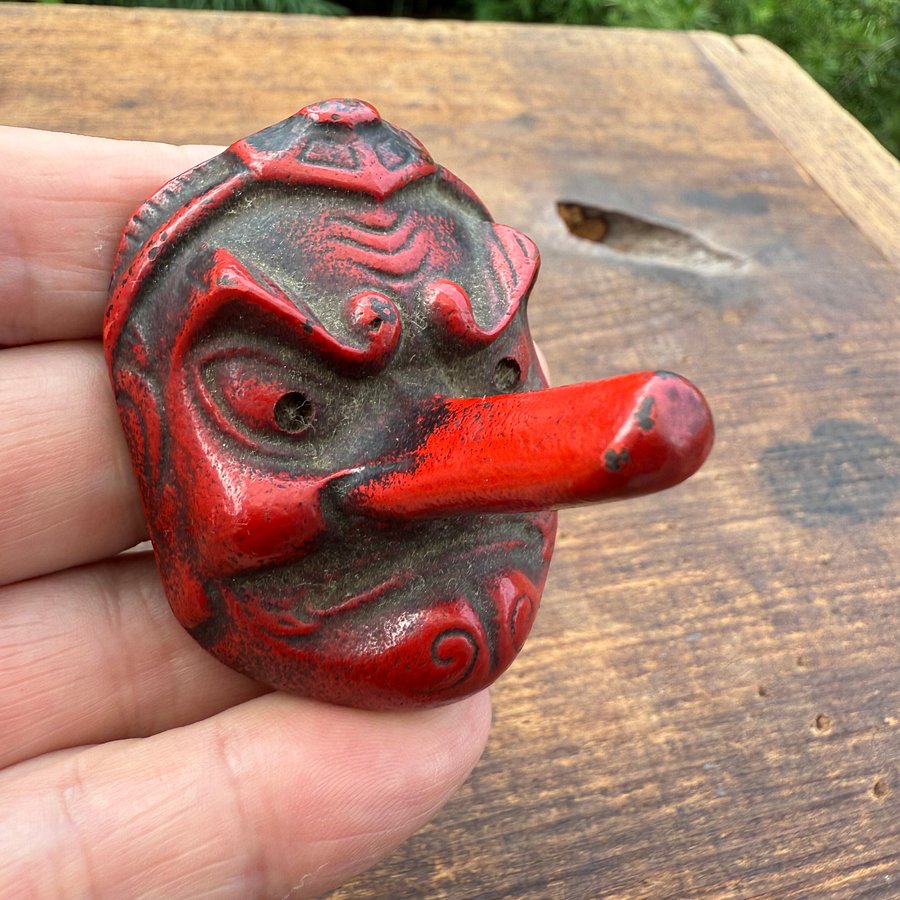 🎎 Iron Tengu Paperweight (Bunchin) – Red Cast Iron Desk Ornament – Japan Antique Roadshow product image (4)
