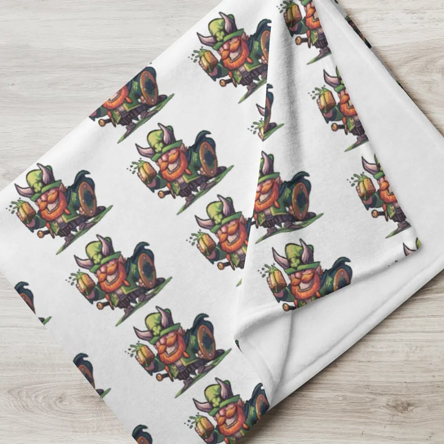 St. Paddy viking cozy blanket product image (17)