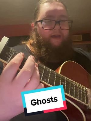 #ghosts by @yungblud had idols on repeat recently and this has become a hard favourite #yungblud #rock #fyp #ukmusicians 