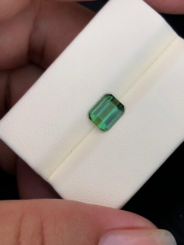 TOURMALINE EMERALD CUT GREEN COLOR STONE FOR RING, JEWELRY & GIFTS, 1.40 CARAT product image (7)