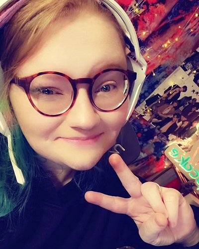 Live now!

Trying out Genshin Impact again. It's been a while.
Come vibe to @realstraykids and more kpop with us. 

Kick.com/...