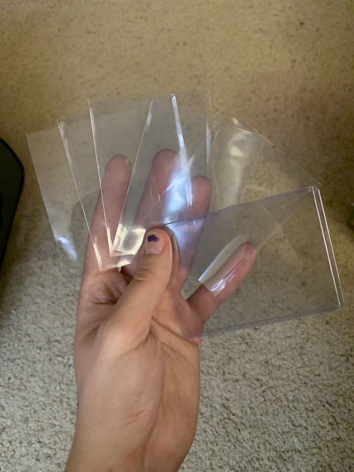 5 protective sleeves + toploader (add on) product image (1)
