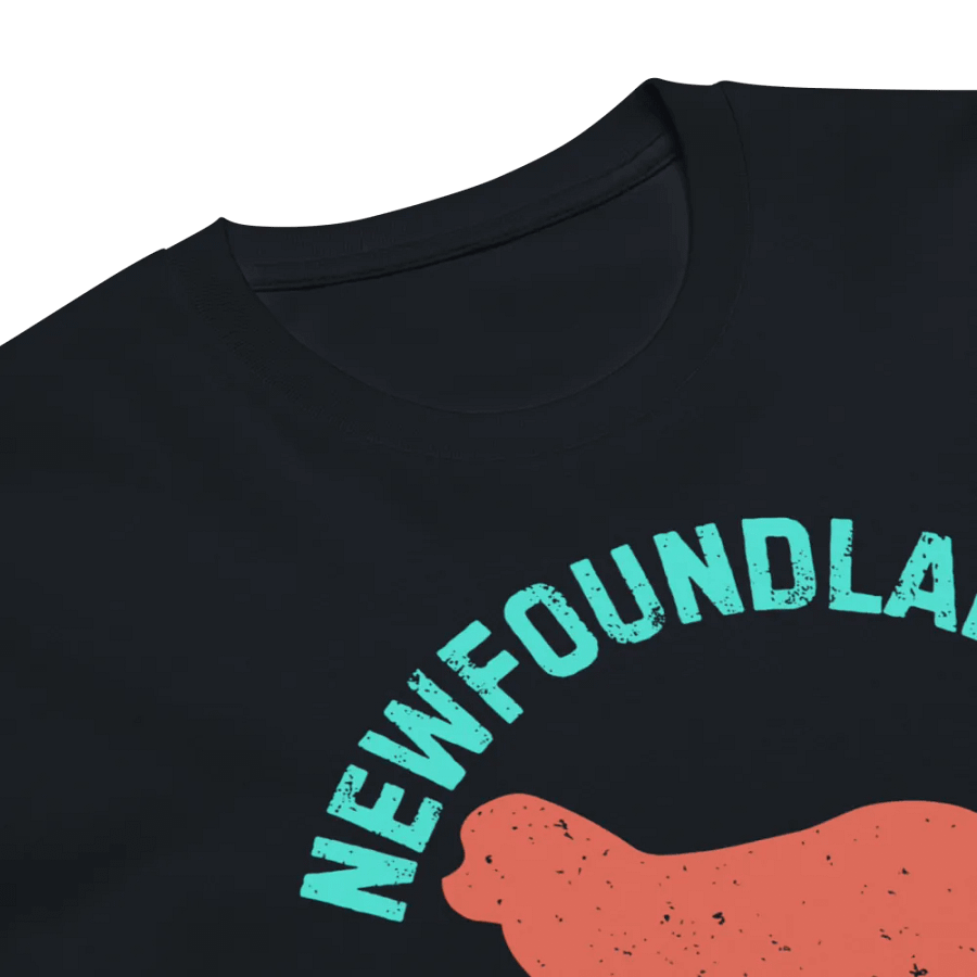 Newfoundland Dog Graphic Tee – Perfect Gift for Dog Lovers product image (8)