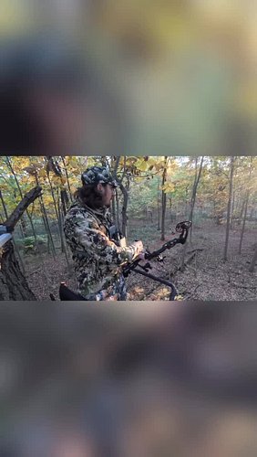 Got my first deer down with a bow in three years.  Easy quick and clean on a nice freezer filler doe! 

#hunting #bahaoutdoor...