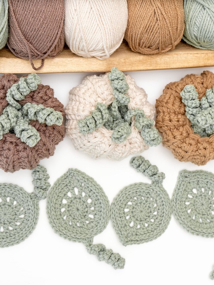 Crochet Pumpkin with Leaf Coasters Pattern product image (2)