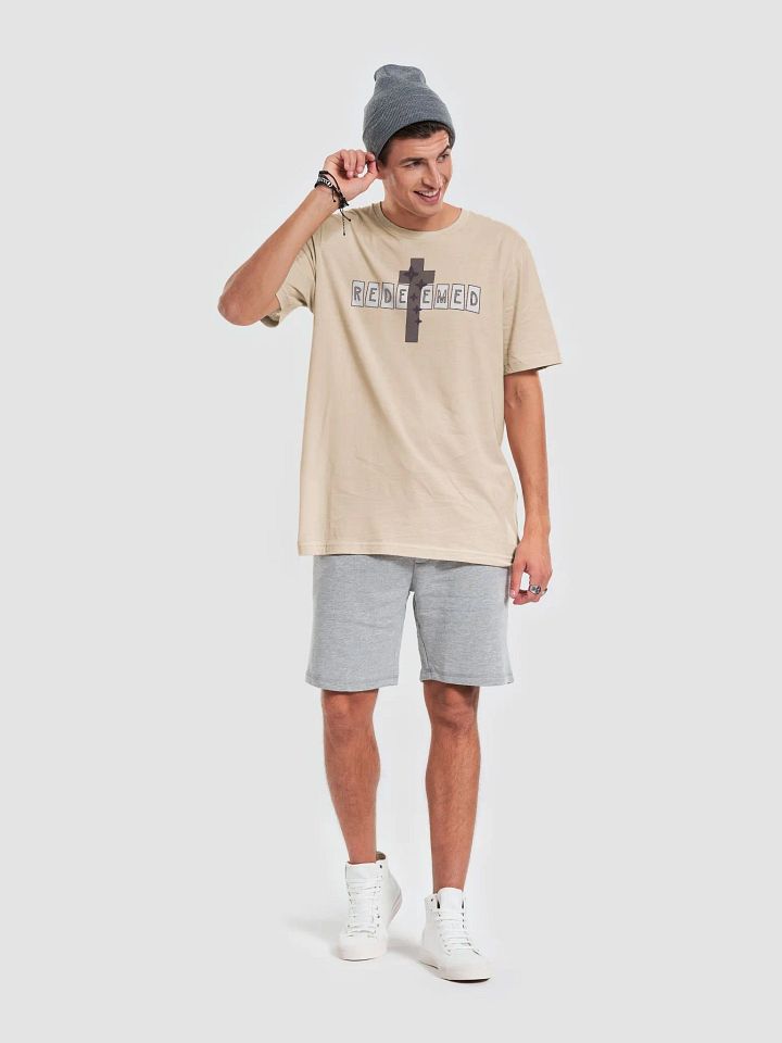Redeemed Cross of Jesus Tee product image (2)