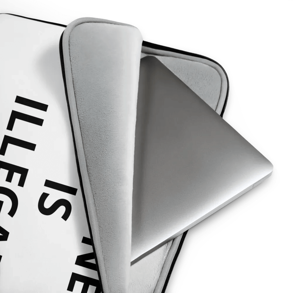 Pris-No One Is Illegal -Laptop Sleeve product image (3)