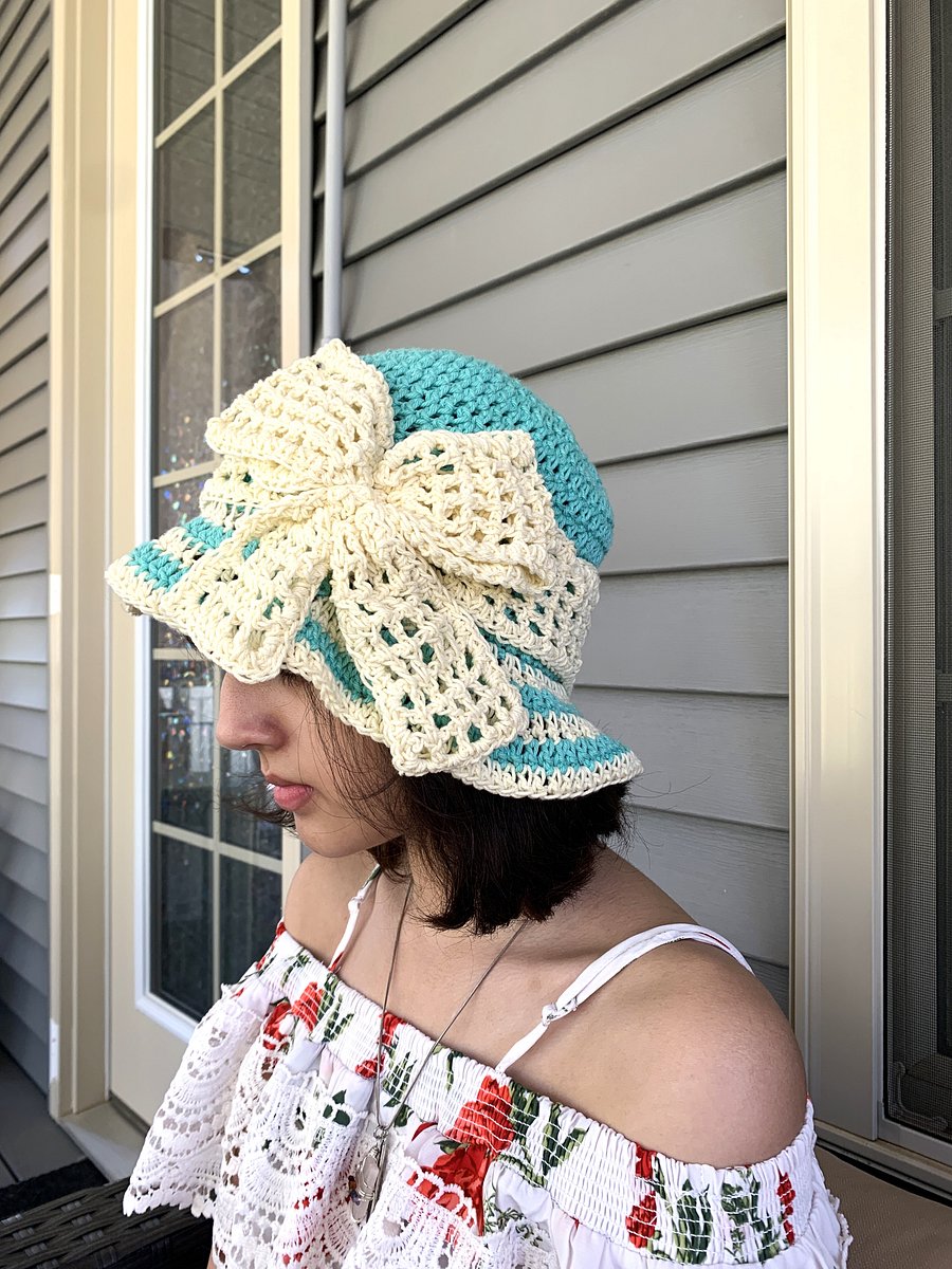 Retro Style Sun Hat Crochet Pattern, Romantic Vintage Style Cloche Summer Bucket Hat product image (3)