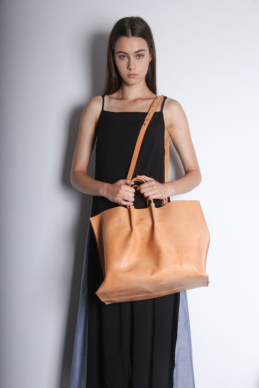 Leather Two-way Bag - Natural, Honey, Black product image (6)