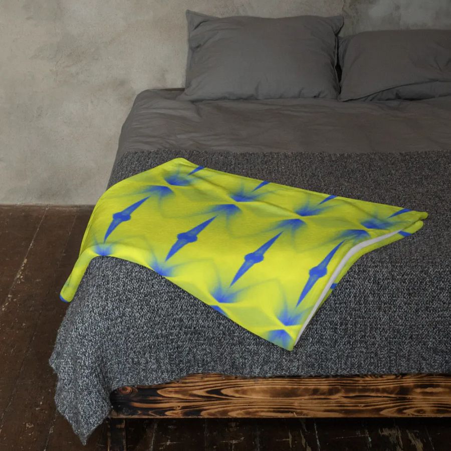 Pretty Swirls Throw Blanket product image (11)