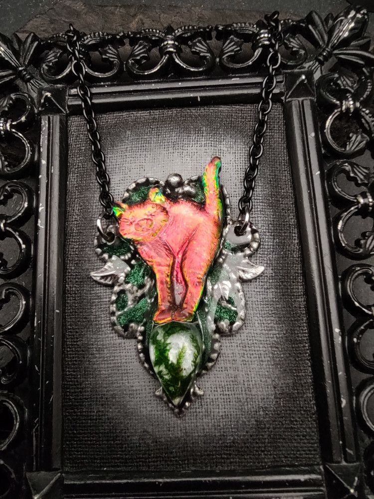Familiars - FireGlow Kitty product image (3)